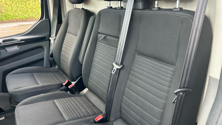 Ford Transit Custom 280 L1 Diesel Fwd 2.0 EcoBlue 130ps Low Roof Limited Van